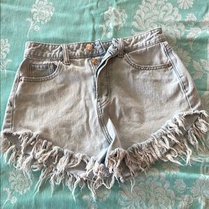 Wild Fable - Jean Shorts- Size 4-Frayed- Light Wash- High Rise- Button Fly